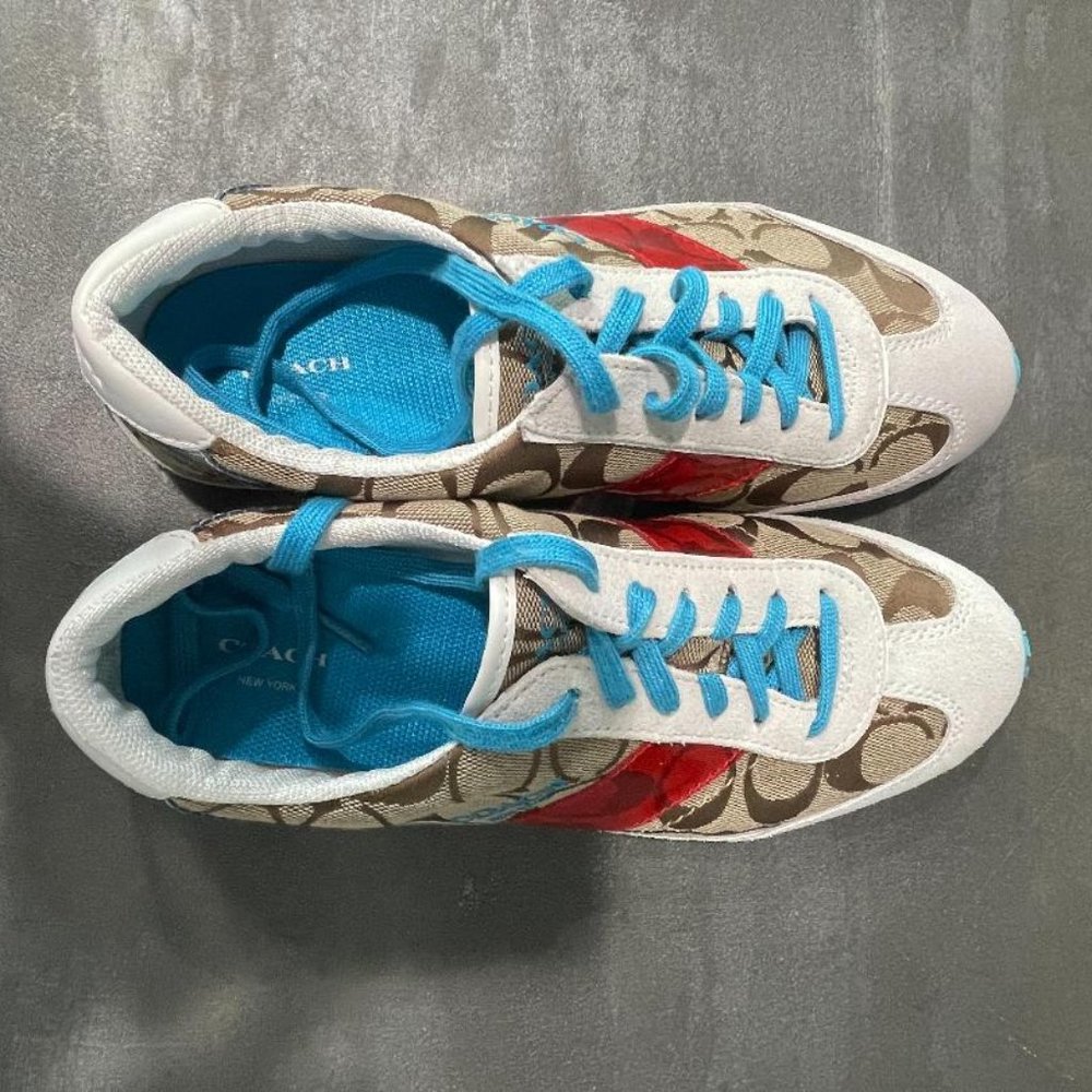 Coach walking sneaker. Signature coated canvas and leather upper 8M EUC REDUCED!